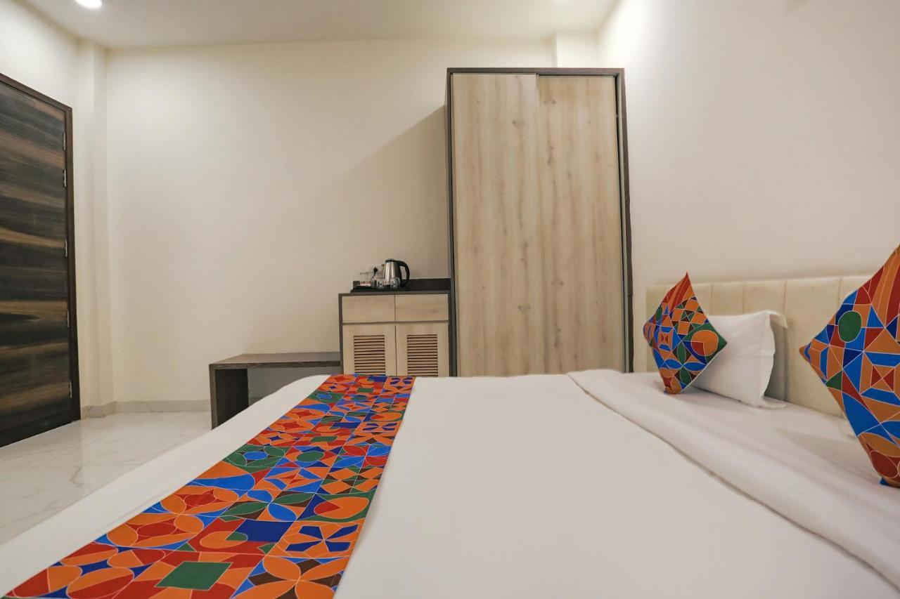 FabHotel Lime Wood Gurgaon Exterior foto